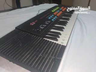  1 بيانو ديجيتال