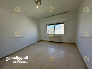  2 شقة فارغة - الرابية - 3نوم - 200م -
