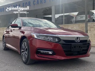  1 HONDA ACCORD EX 2019