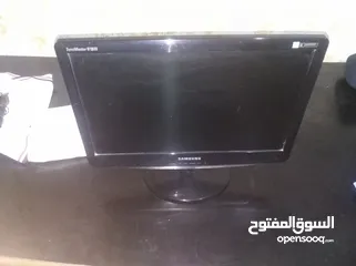  4 شاشه كمبيوتر للبيع