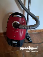  1 مكنسه كهربائيه باناسونيك ياباني 1700 احمر