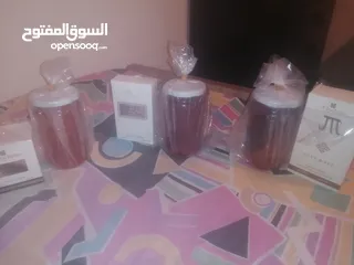  5 ثلاث كيلو عسل و ثلاث عطور اصلي و جرب قبل ما تاخذ بسعر بلاش