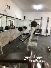  4 نادي حديد للبيع