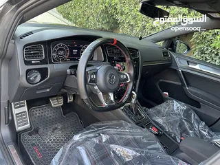  10 GOLF GTI 2018