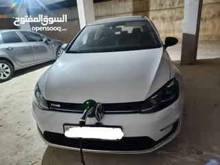  3 سيارة e-golf للبيع