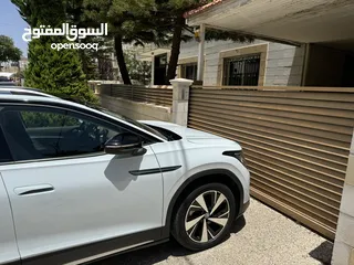  23 شقة ارضية طابقية بمساحة 399 متر2
