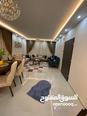  1 شقة مميزة باطلالة مميزة بافخم المناطق