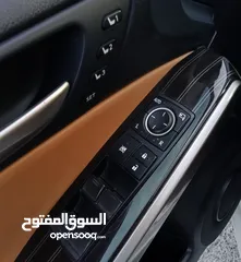  18 Lexus is350 V6 3.5L Full Option Model 2017