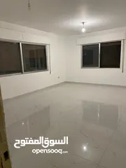  4 شقه للايجار