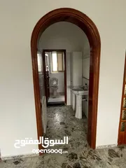  4 � للإيجار من المالك مباشرة – طابق أول في رام الله / الشرفة