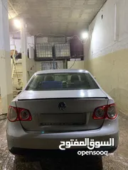  4 فلوكسفاجن جيتا 2011