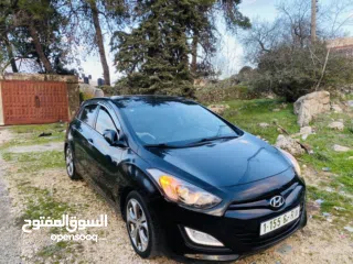  8 هونداي i30 فل اوتمات2013 فل فل اضافات  والفحص نخب النخب الله يبارك لصاحب النصيب