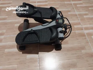  2 جهاز steps مع hands bands ،بحالة جديدة