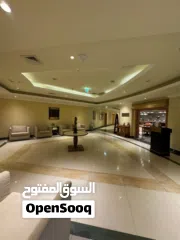  13 فرصة عقارية للبيع شقة مميزة في فندق 5 نجوم في الحمرا مقابل لمبنى الكازينوا الجديد