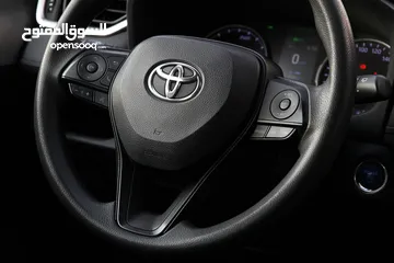  6 تويوتا وارد المركزية RAV4 XLE