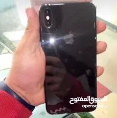  2 iPhone Xs 265gمستعمل في حالة ممتاز ولدينا المزيد