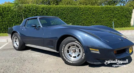  22 Chevrolet corvette c3 1981