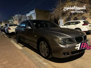  2 BMW 750Li 2007