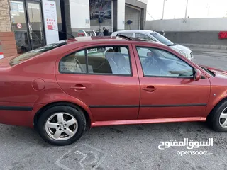  4 شكودا اكتافيا 2002 للبيع 4000