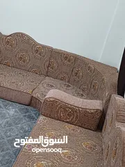  7 قعده فرش عربي