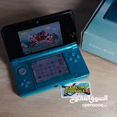  9 Nintendo 3DS لون AQUA BLUE شبه جديدة مع كامل مرفقاتها وكرتونتها وبطاقات ال Ar بسعررر رهيييب