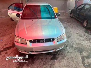  1 هيونداي فيرنا 2002 بسعر حرق 3800 قابل للتفاوض