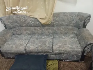  1 كنب شبه جديد للبيع