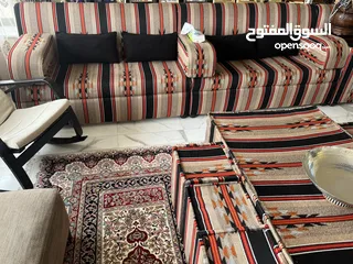  3 طقم مجلس أنيق ومتين بتصميم مميز وألوان مميزه مثالي للمجالس وغرف الجلوس