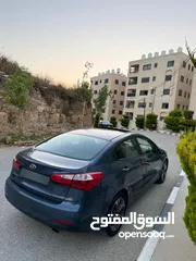  5 سيراتو 2014.مع فتحه .اصل خصوصي .اتماتيك .فيها تغير سمكه فخده .مرخصه ومامنه رام لله او الخليل