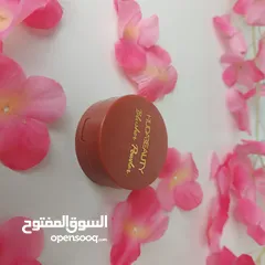  8 blusher powder HUDABEAUTY 6 colors (1 pc 15 AED 2 pc 25AED)