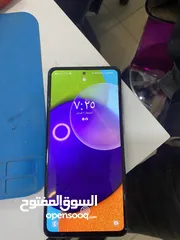  4 تلفون للبيع