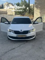  1 سكودا اوكتافيا 2019 ترخيص ل شهر 8 2026 ماشيه 333 الف كيلو  اصل عمومي  بدها جمرك