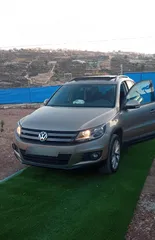  10 تيجوان فل 4*4 +هوك +بانوراما بنزين سعر مغررري كاااش