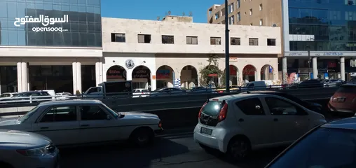  5 محلات في شارع المدينة المنورة والجاردنز للايجار