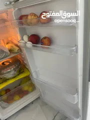  4 Hitachi Top Freezer Refrigerator 320 Litres