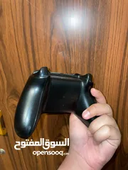  7 Xbox one x استعمال خفيف مع العاب