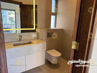  21 عرض فاخر --- جديد لم يسكن ----