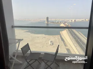  11 ستديو للايجار مطل على البحر يوجد بلكونه شامل ewa في مبنى جديد