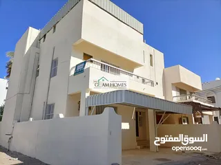  15 Spacious 9 bedroom villa at an amazing price in Wadi Kabir Ref: 375S