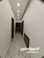  7 في ارقى مناطق خلدا 170م طابق اول