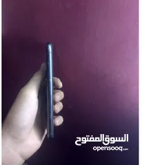  3 iPhone 11 للبيع كااش