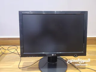  2 جهاز كومبيوتر مكتبي مستعمل اخو الجديد
