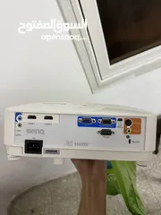  8 بروجكتور Benq mx550 2018 شبه جديد