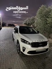  3 جب كيا سيرونتو موديل 2019مطور 2200ديزل دفع رباعي فل الفل ولا ناقصو اي اضافة البيع بسسب السفر