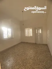  3 شقة للإيجار