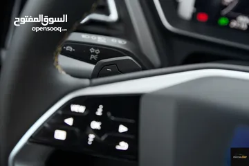  17 Audi E-tron Q4 2023