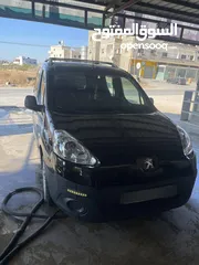  1 بيجو بارتنر