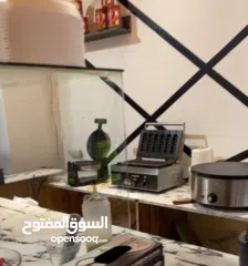  2 موجودة عدة اللبيع  ماكنة فشافيش 28 طابه  ماكنة كريب  ماكنة وأفل أصابع  نافورة شوكلاتة