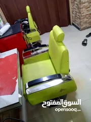  1 اثاث صالون سيدات مستخدم اجنبي بحاله جيده جدا وخزانه كبيره سحاب وابواب خشب