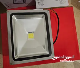  1 كشاف LED أبيض  50 واط 30 واط